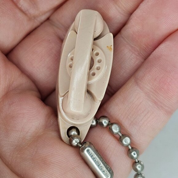 Vintage Tupperware Princess Phone Keychain Beige It's Little It's Lovely - Picture 7 of 8